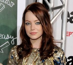 2010__10__Emma_Stone_Oct6news 300&#215;267.jpg