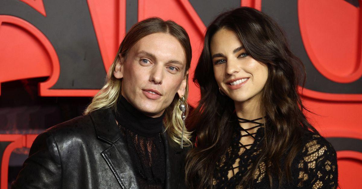 stranger things cast love lives who are they dating