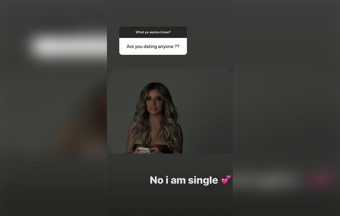 Brielle Biermann Instagram Stories Single Split Boyfriend Justin Hooper