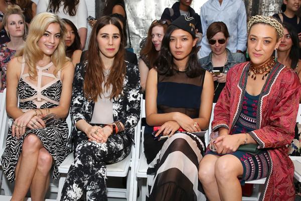 Chelsea Leyland Zosia Mamet Molly Thompson Mia Moretti