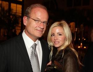 2011__01__Kelsey_Grammer_Camille_Grammer_Jan21newsnea 300×231.jpg
