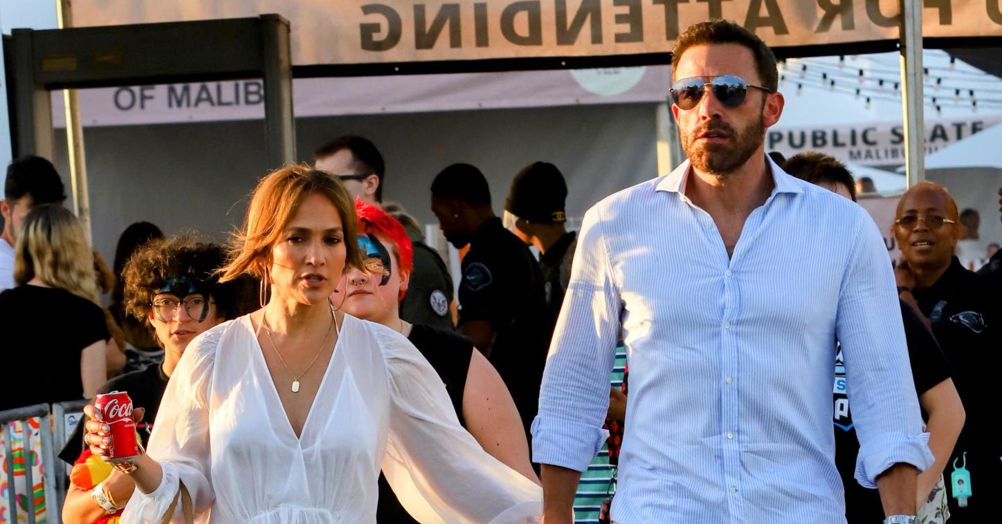 Ben Affleck & Jennifer Lopez's In-Laws Clash Ahead Of Christmas