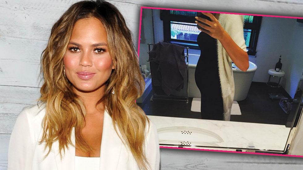 Chrissy teigen pregnany baby bump social media