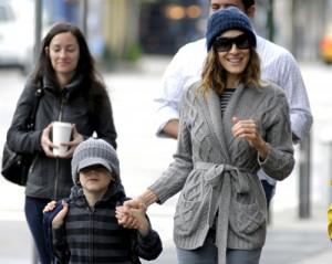 2010__04__Sarah_J_Parker_April27main 300×239.jpg