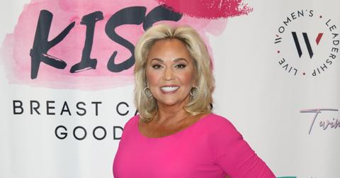 everything to know julie chrisleys prison sentence