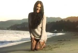 2011__08__Pia Toscano Aug10nec 300×204.jpg