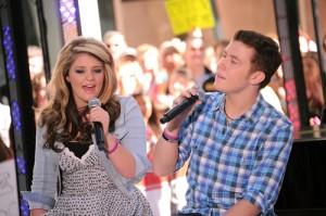 2011__06__Lauren_Alaina_Scotty_McCreery_June6newsnea 300×199.jpg