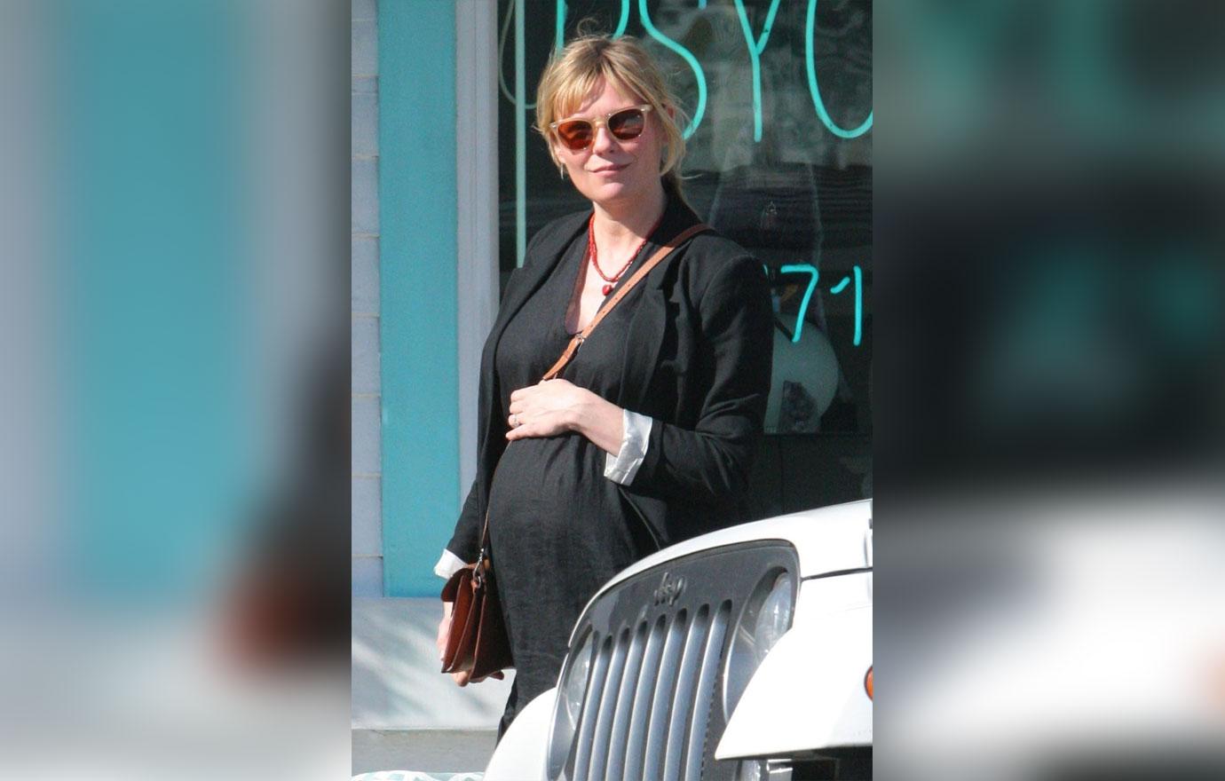 Kirsten dunst baby boy 1