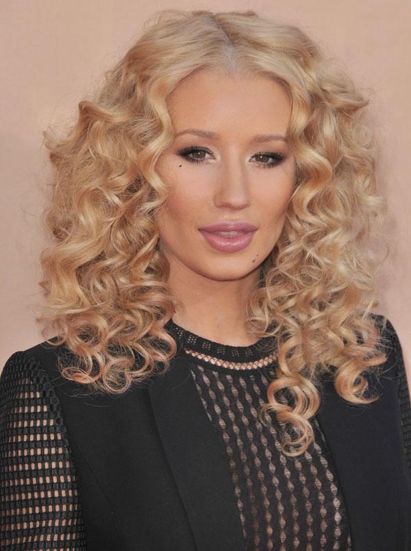 Iggy azalea wedding plans twitter1