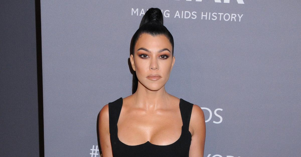 kourtney kardashian slams instagram body shamer for assuming shes pregnant