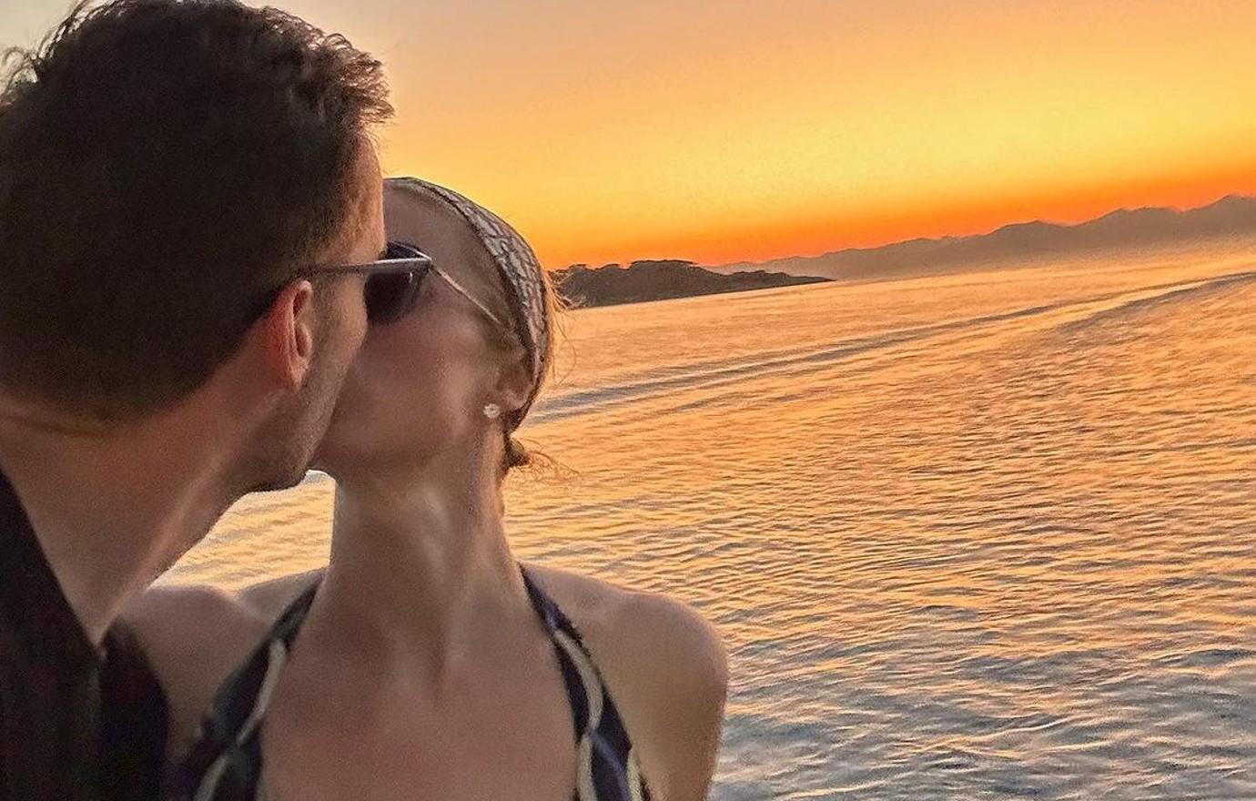 Paris Hilton Blasted For Vacationing Near Deadly Maui Wildfires