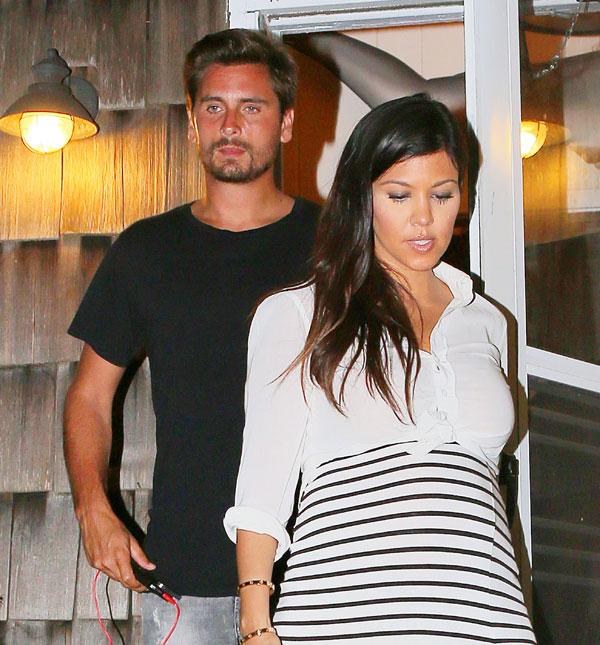 Kourtney kardashian scott disick 01