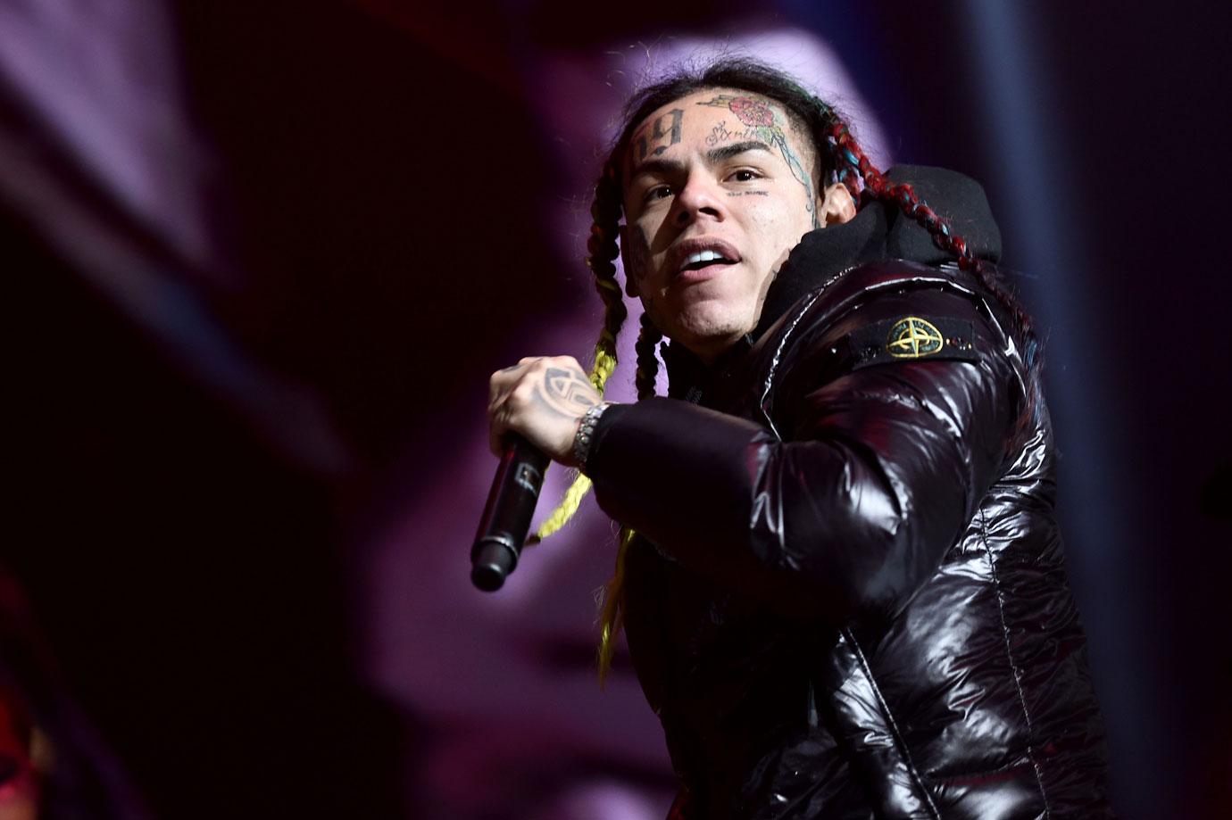 Tekashi69 at Power 105.1's Powerhouse NYC concert, Inside, New Jersey, USA - 28 Oct 2018