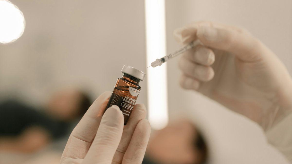 Image of Experts warned that dissolving filler may require multiple treatments.