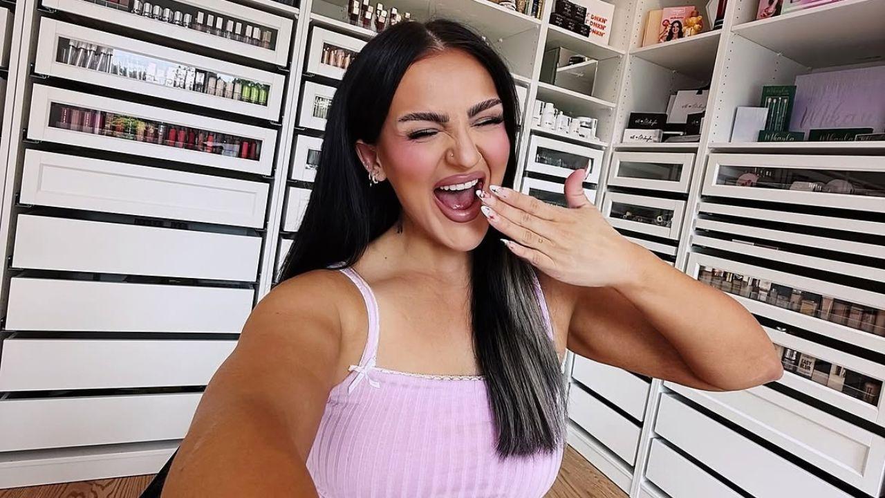 Image of Mikayla Nogueira discussed the impact of her growing beauty career on her relationship.