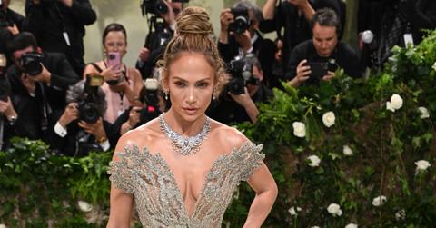 jenniferlopezslammedforcurtpp