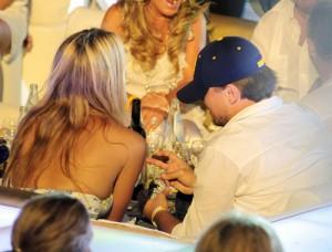 2010__08__Leo_DiCaprio_Aug9_05 300×228.jpg