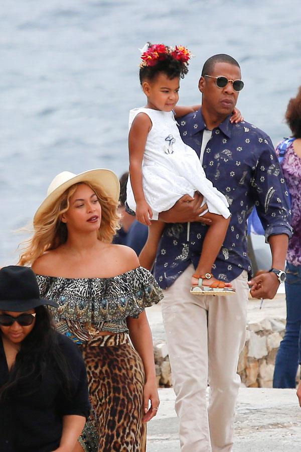 Blue ivy carter school jayz beyonce genius grades preschool