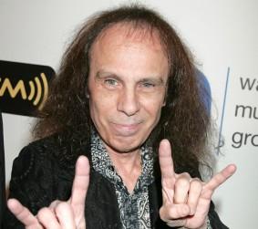 2010__05__Ronnie_James_Dio_May17news 283×300.jpg