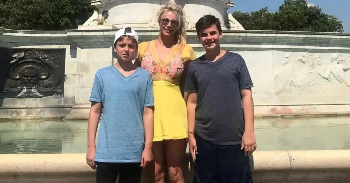 Photo of Britney Spears and her sons, Jayden James and Sean Preston.