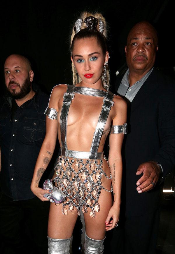 Miley cyrus 2015 mtv vmas 05