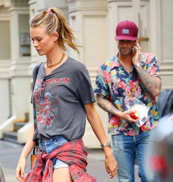 Adam levine behati prinsloo marriage on rocks splash