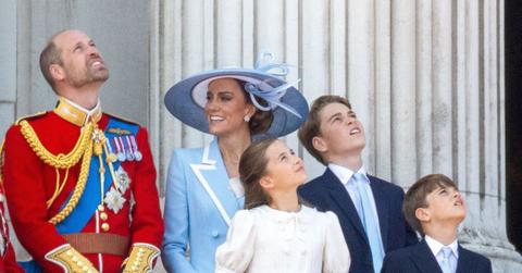image of royal family