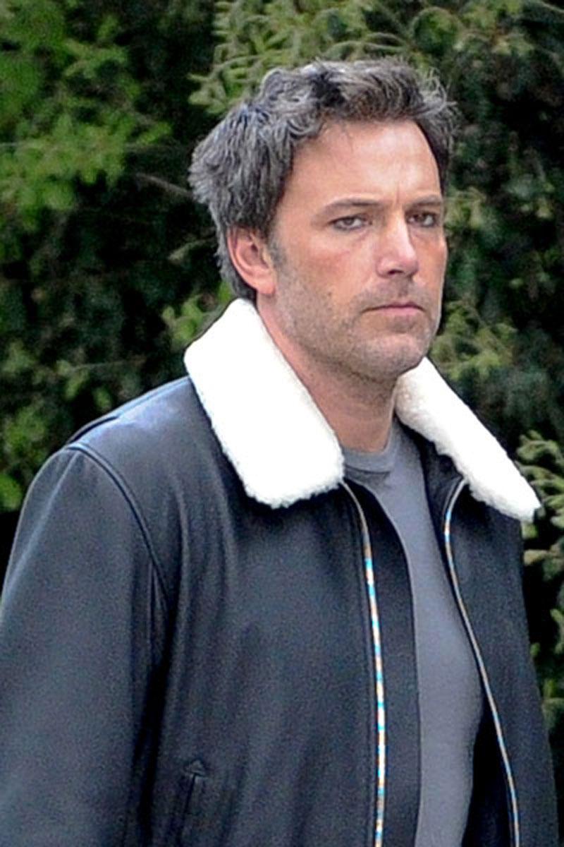 Ben affleck wears eye liner 00