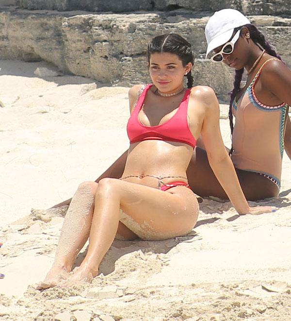 kylie jenner birthday pda sexy bikini tyga