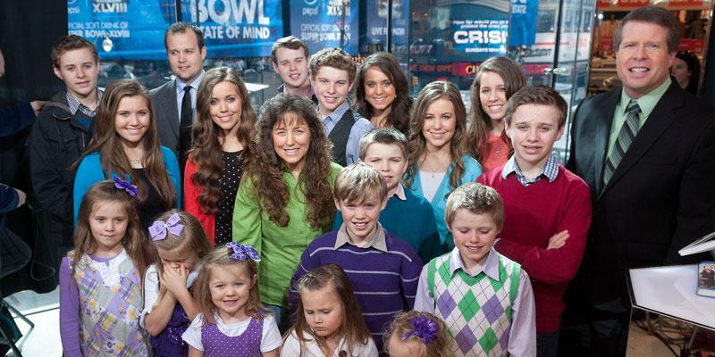 Duggar courtships jobs dishin on the duggars podcast pp