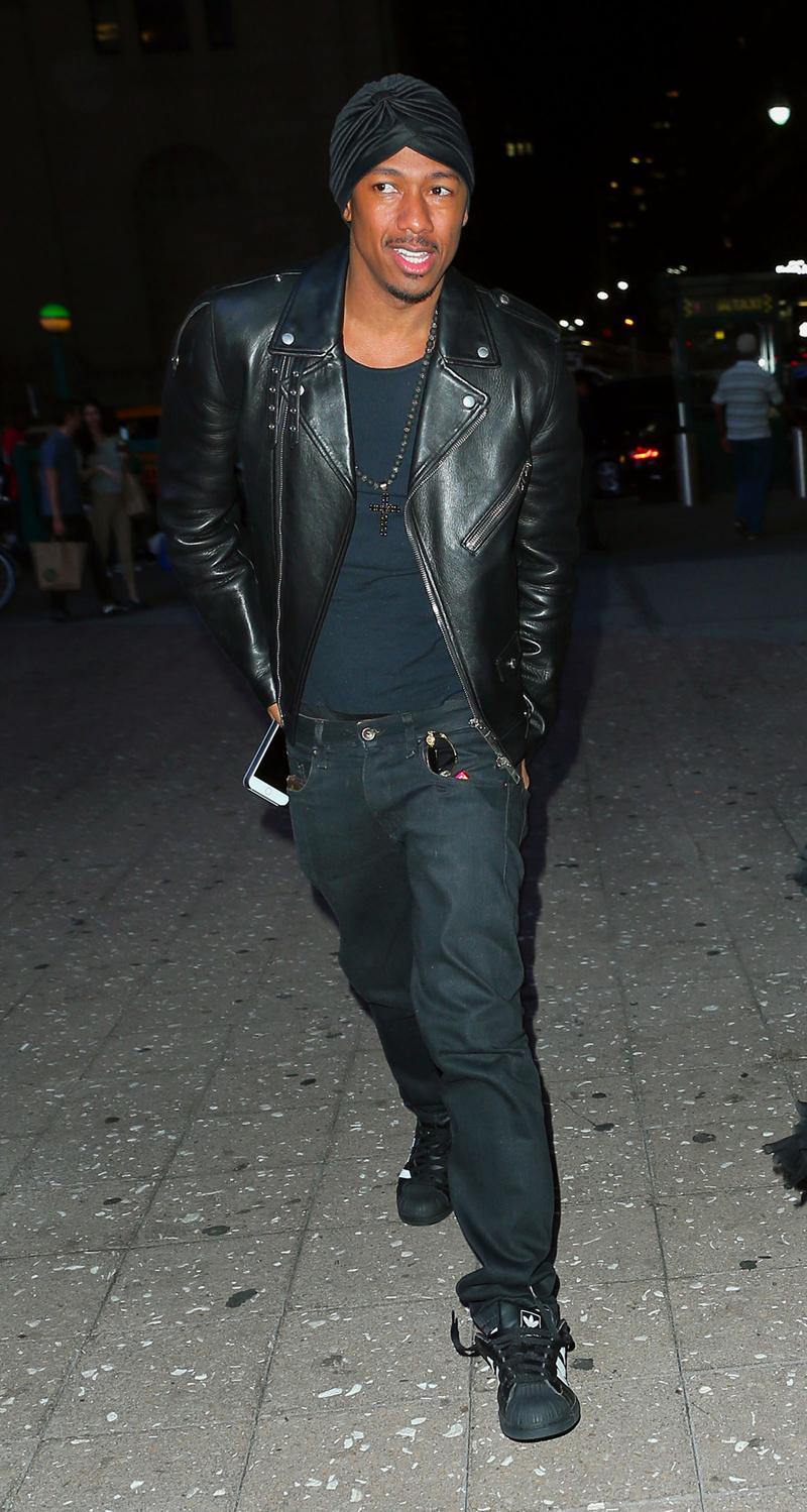 EXCLUSIVE: Nick Cannon is all smiles when arriving at Drake Concert with Heidi Klum at MSG