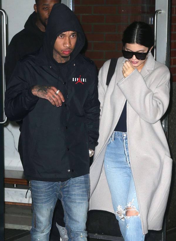 Kylie Jenner Checks Out 'Jurassic World' With Boyfriend Tyga: Photo 827253, Kylie Jenner, Tyga Pictures