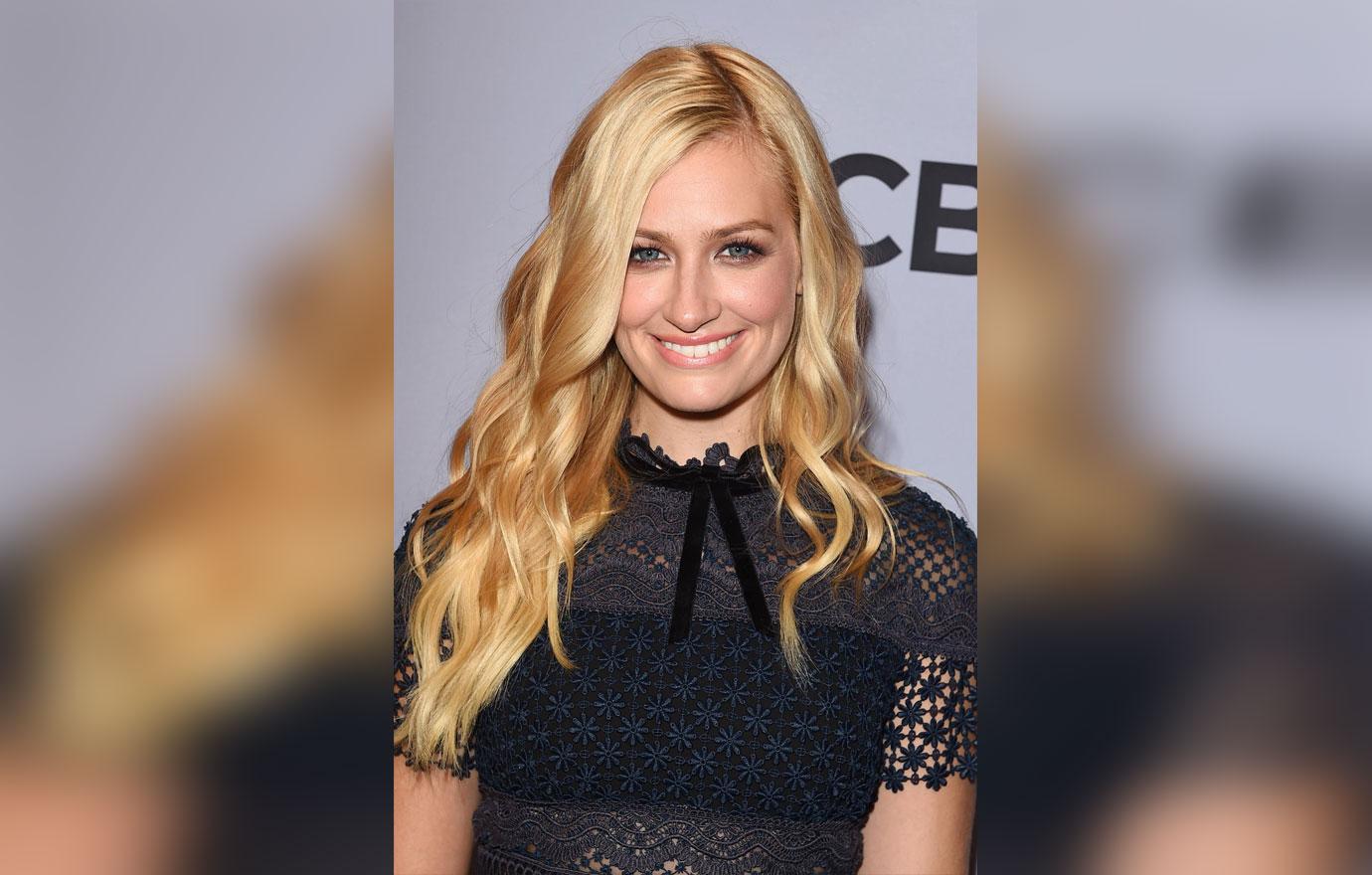 Beth behrs lace dress