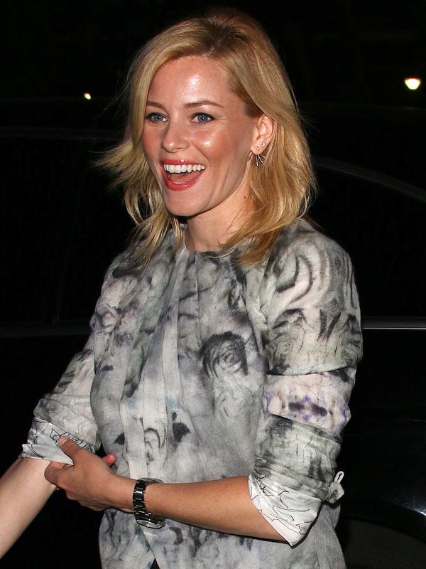 Elizabeth Banks seen at Justin Timberlake concert