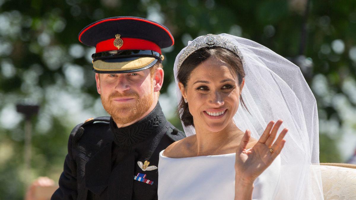 image of prince harry and meghan markle