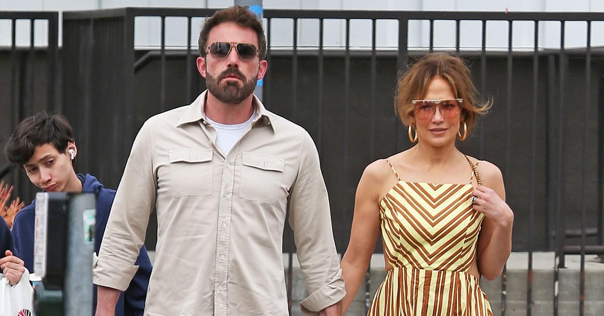 Casey Affleck Spotted Getting Ice Cream With GF On Day Of Ben