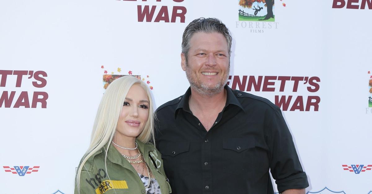 Gwen Stefani Wears A Blake Shelton Tour T-Shirt: Photo