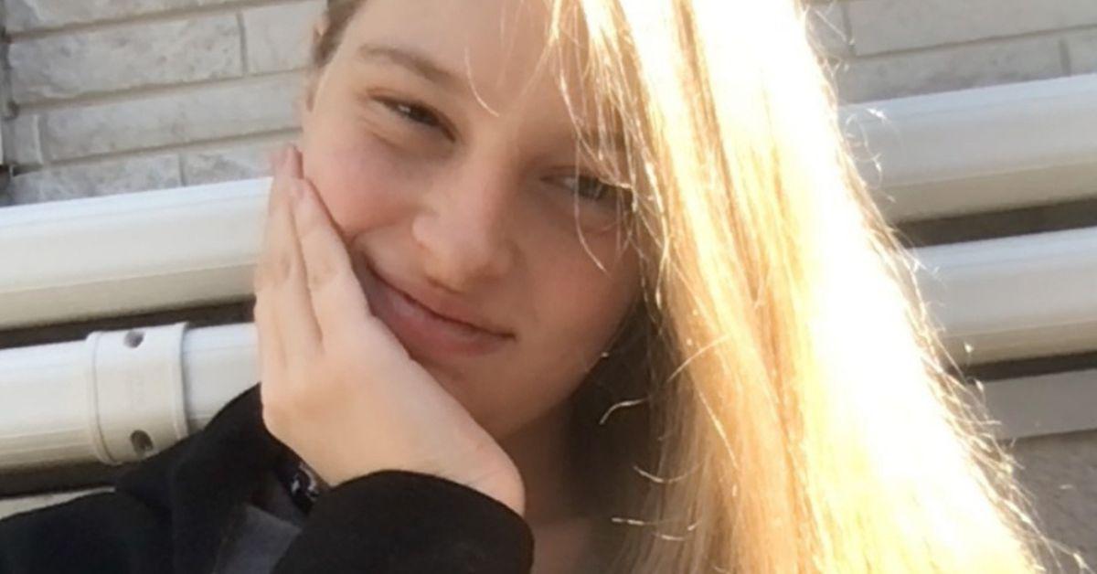 elon musk daughter vivian disses billionaire dad feud donald trump