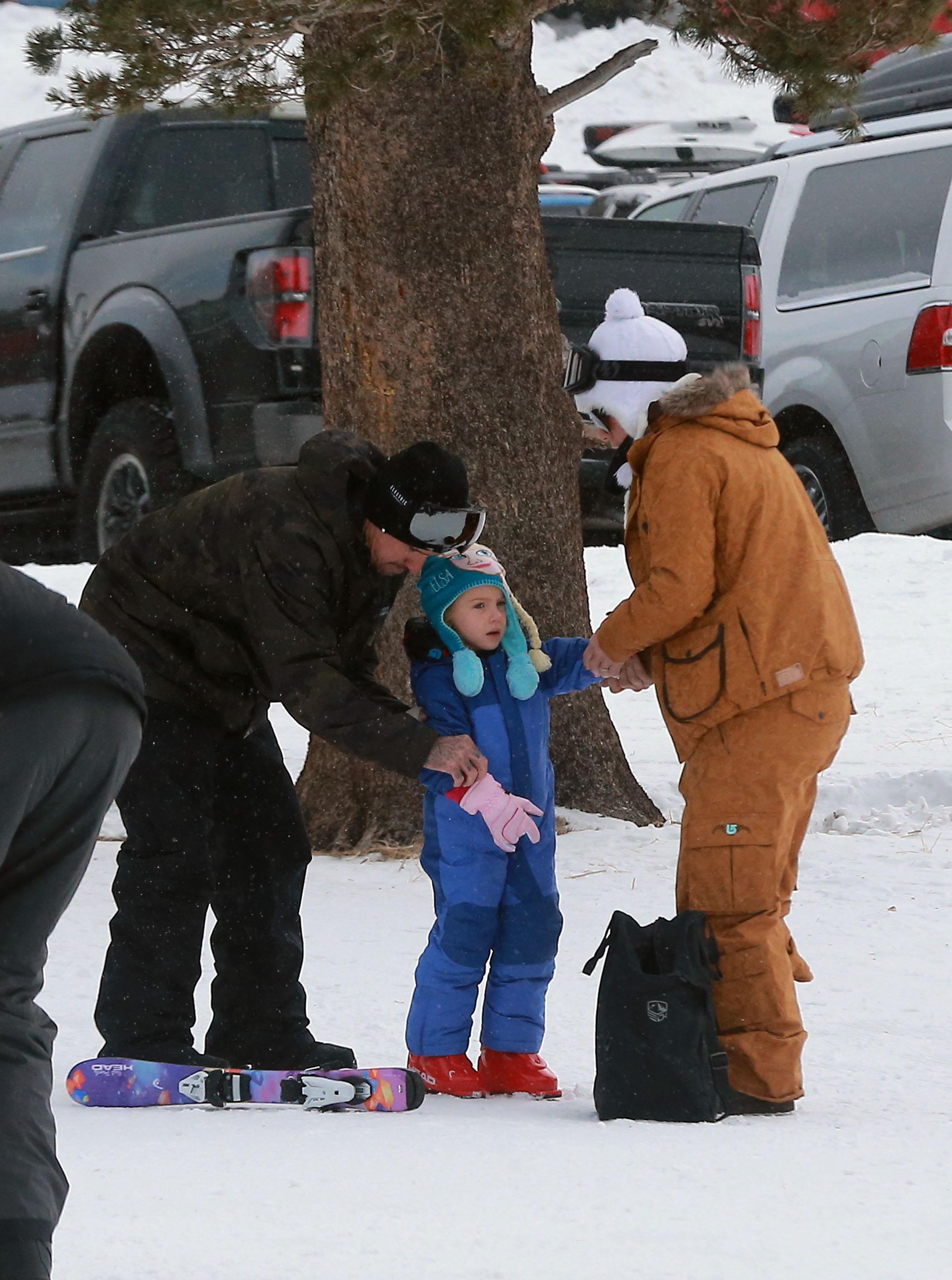 Exclusive&#8230; Pink And Husband Carey Hart Take Their Daughter Skiing In Mammoth