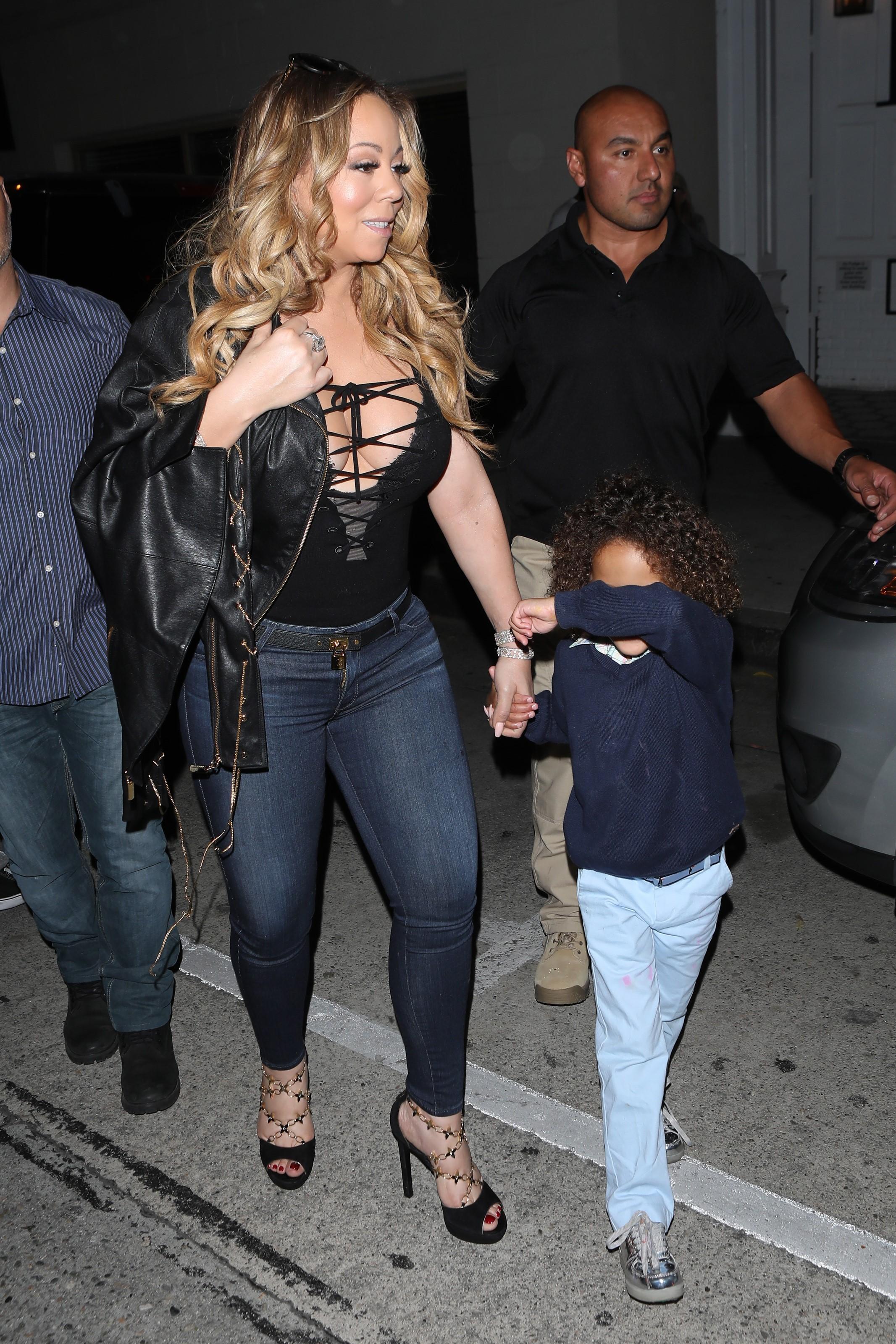 Amicable Exes! Mariah Carey and Nick Cannon have a family night out