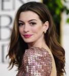 2011__01__Anne_Hathaway_Jan17 135×150.jpg