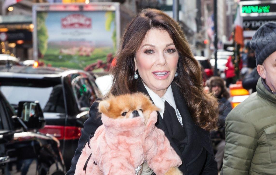 lisa vanderpump hospitalized horseback riding accident