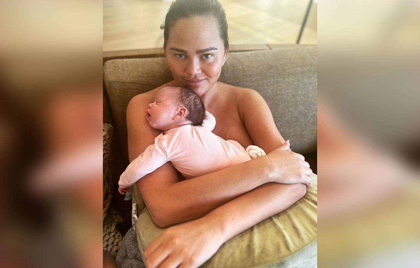 chrissy teigen john legend pack on pda welcoming baby est