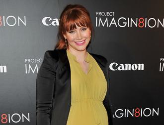 Bryce dallas howard nov16ne.jpg