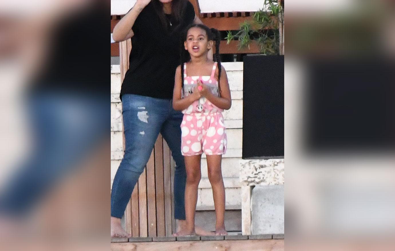 Beyonce's Twins Rumi & Sir Carter Seen For The First Time