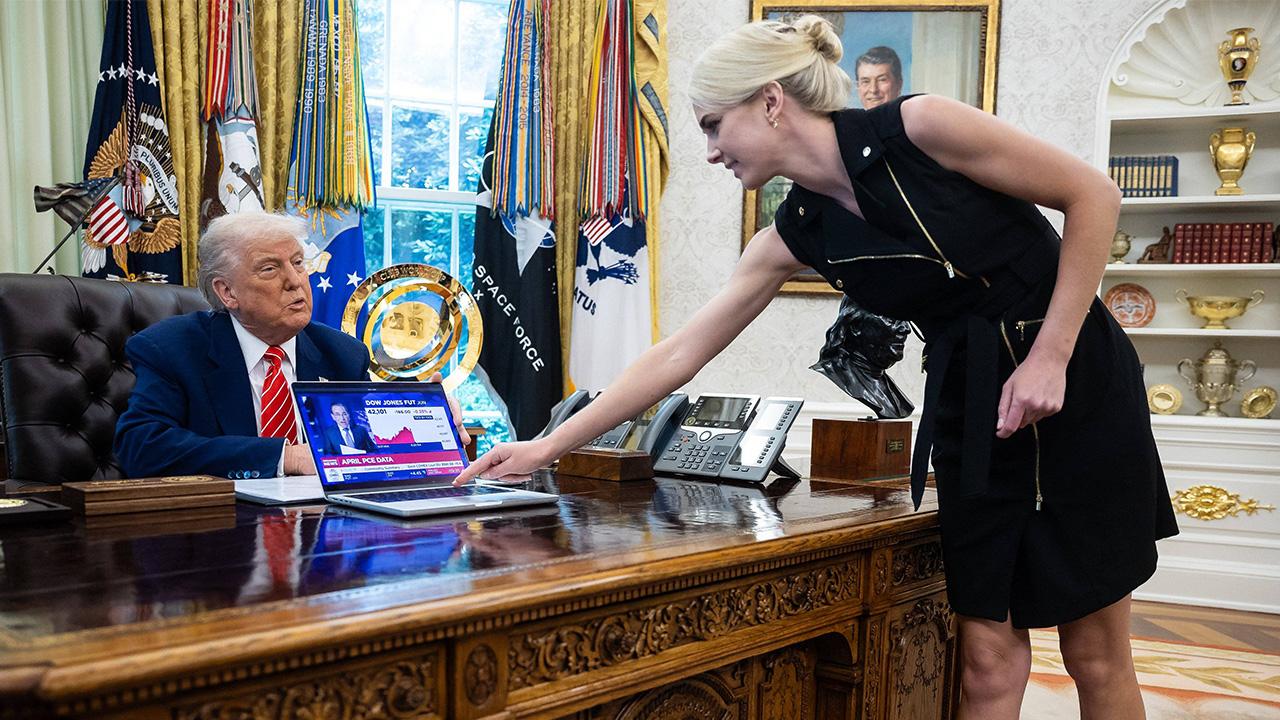 Donald Trump,Natalie Harp