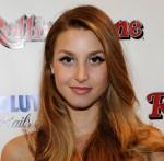 2010__10__okmagazine_whitney port 150×147.jpg