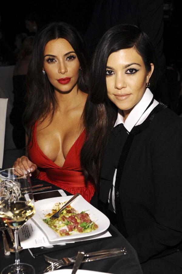 Kourtney kim kardashian feud