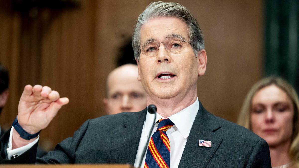 image of Donald Trump needed to discuss the war with Scott Bessent. 