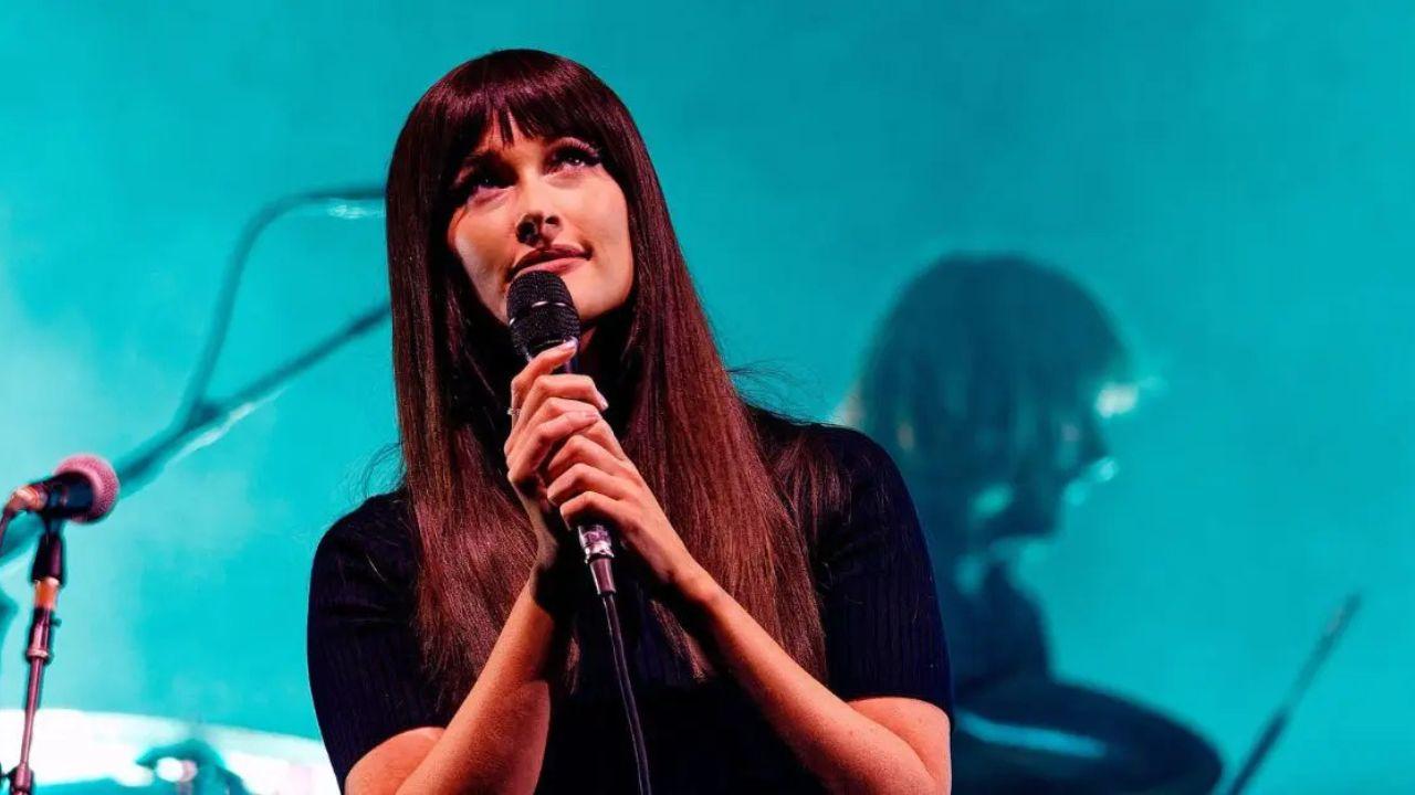 Image of Tomi Lahren slammed Kacey Musgraves for saying the parents of immigrant children were 'unfairly deported.'